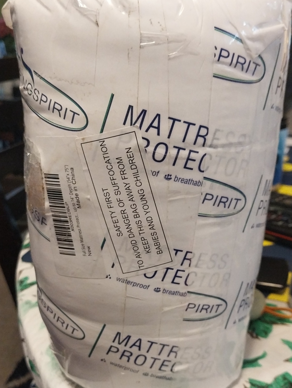 SPIRIT White Full Mattress Protector - Waterproof Breathable Cover